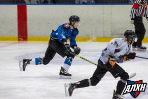 19.10.2025. Сезон 2025-2026. Айсберг-2 - Молот-2. Регулярный чемпионат. Группа Б.