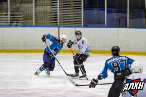 19.10.2025. Сезон 2025-2026. Айсберг-2 - Молот-2. Регулярный чемпионат. Группа Б.