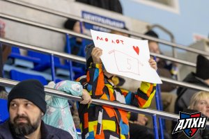 19.10.2025. Сезон 2025-2026. Айсберг-2 - Молот-2. Регулярный чемпионат. Группа Б.