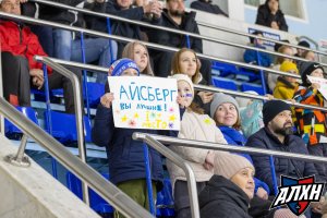 19.10.2025. Сезон 2025-2026. Айсберг-2 - Молот-2. Регулярный чемпионат. Группа Б.