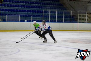 09.01.2026. Сезон 2025-2026. Шторм - Ледорубы. Регулярный чемпионат. Группа Б.