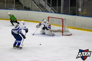 09.01.2026. Сезон 2025-2026. Шторм - Ледорубы. Регулярный чемпионат. Группа Б.